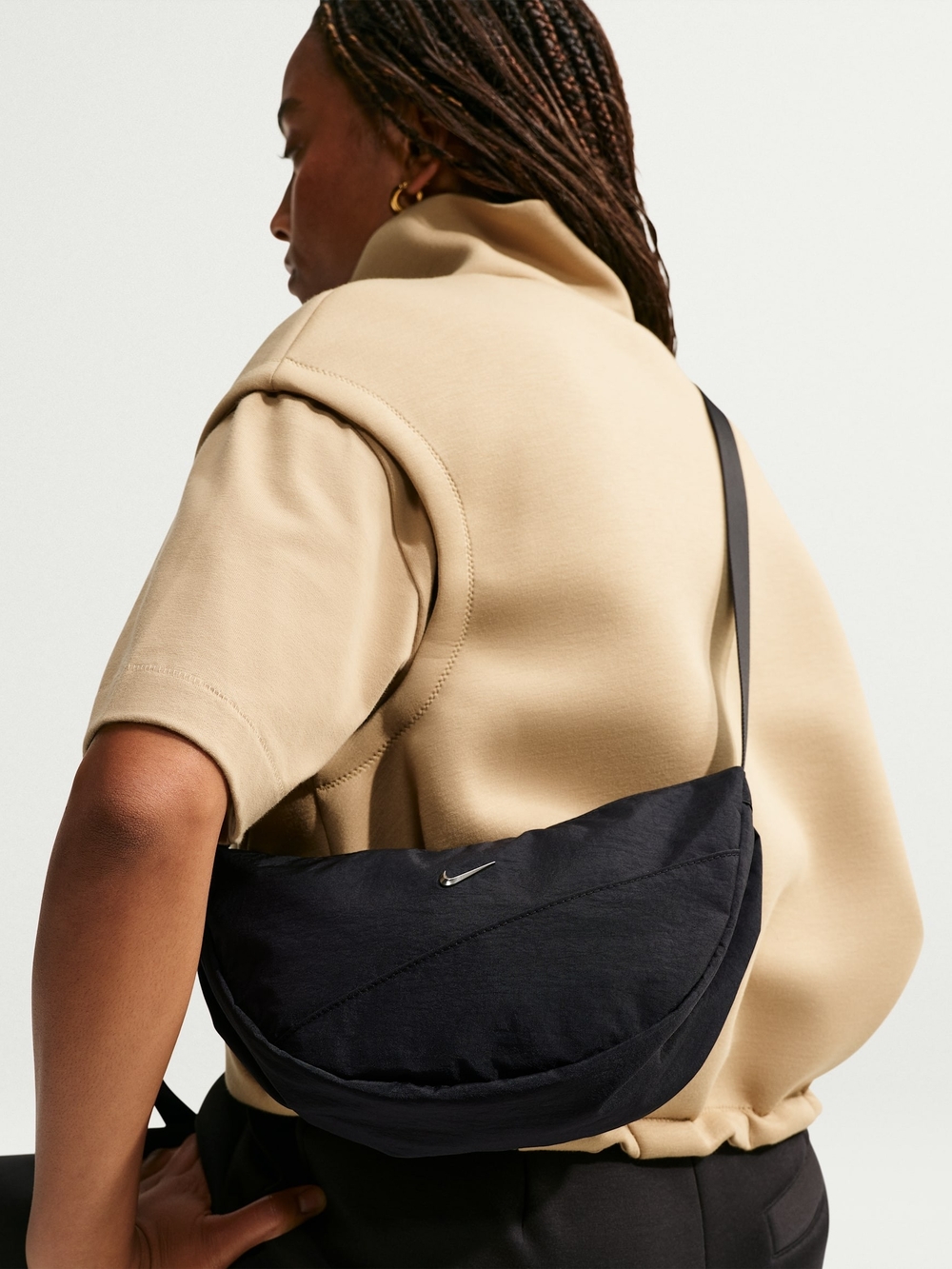 Nike Aura Crescent Crossbody Bag